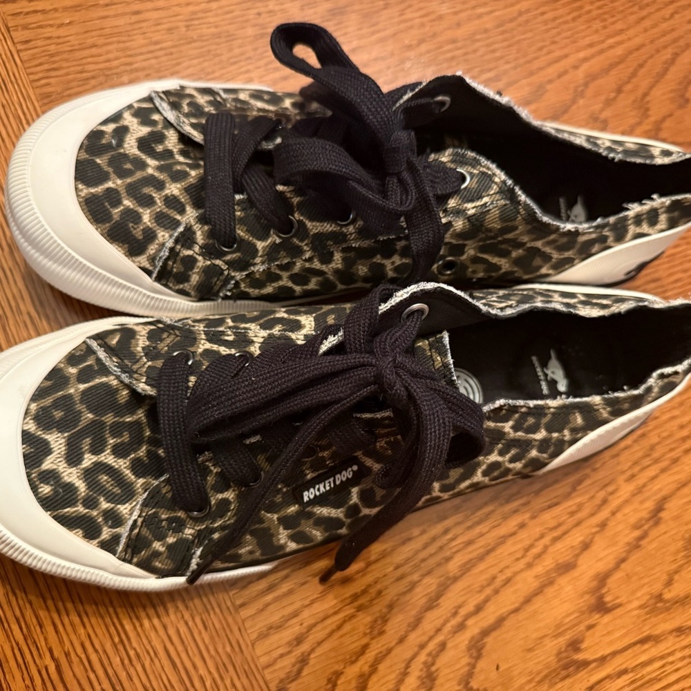 ROCKET DOG JAZZIN' TAMPA SNEAKERS